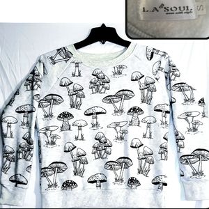 Mushroom LA Soul small sweater